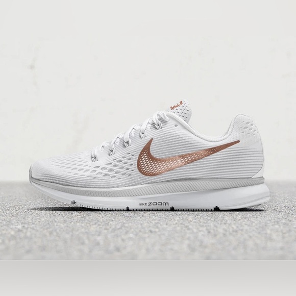 Nike zoom pegasus 34 in white with rose gold